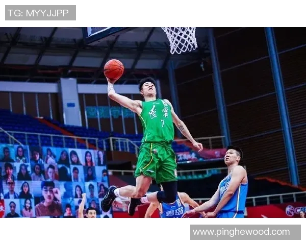 方硕的篮球之路：从青涩新星到CBA赛场的闪耀明星