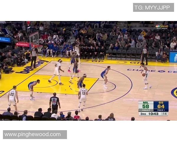 勇士与雄鹿激战正酣NBA直播精彩瞬间回顾与分析 勇士与雄鹿激战正酣NBA直播精彩瞬间回顾与分析