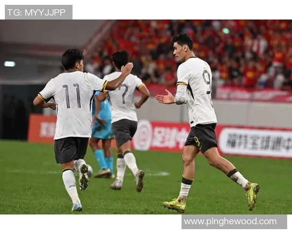 上海足球队实力强劲荣登足球力量排行榜第三名