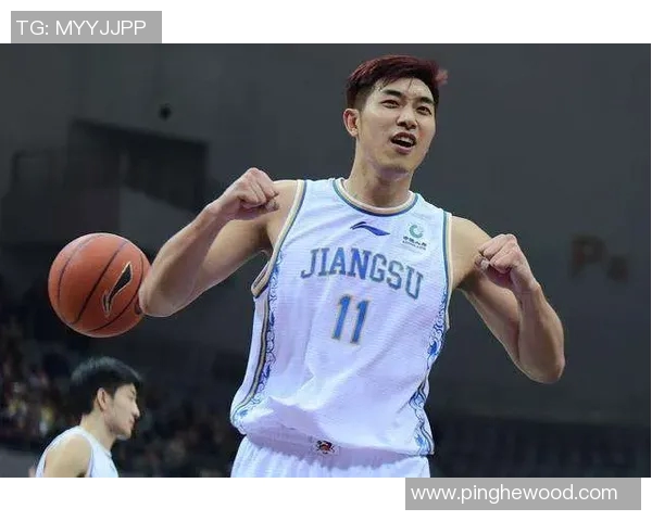 吴冠希：从篮球新星到国家队主力的成长之路与未来展望