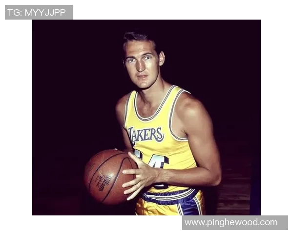 韦斯特：从篮球场上的传奇到生活中的榜样，激励无数年轻人的奋斗故事